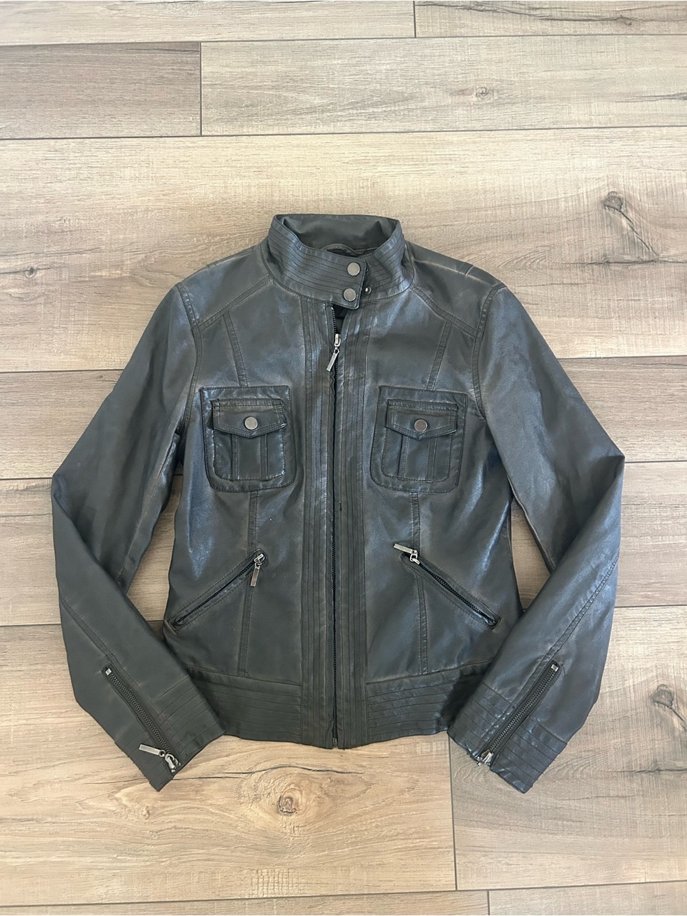 Sophie Max Fitted Black Leather Jacket